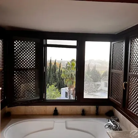 Sunkissed Luxury Panoramic Seaview In Marbella Villa Estepona