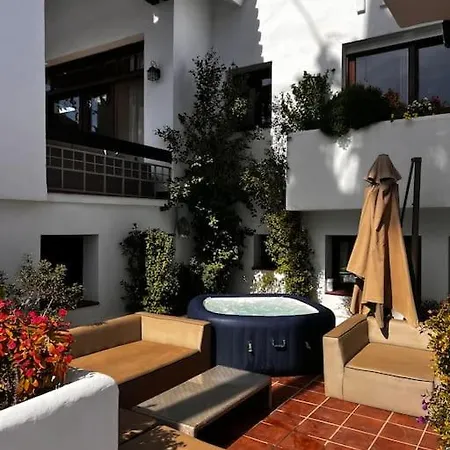 Villa Sunkissed Luxury Panoramic Seaview In Marbella